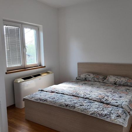 Vila Odmor Na Dunavu Beocin Exterior foto
