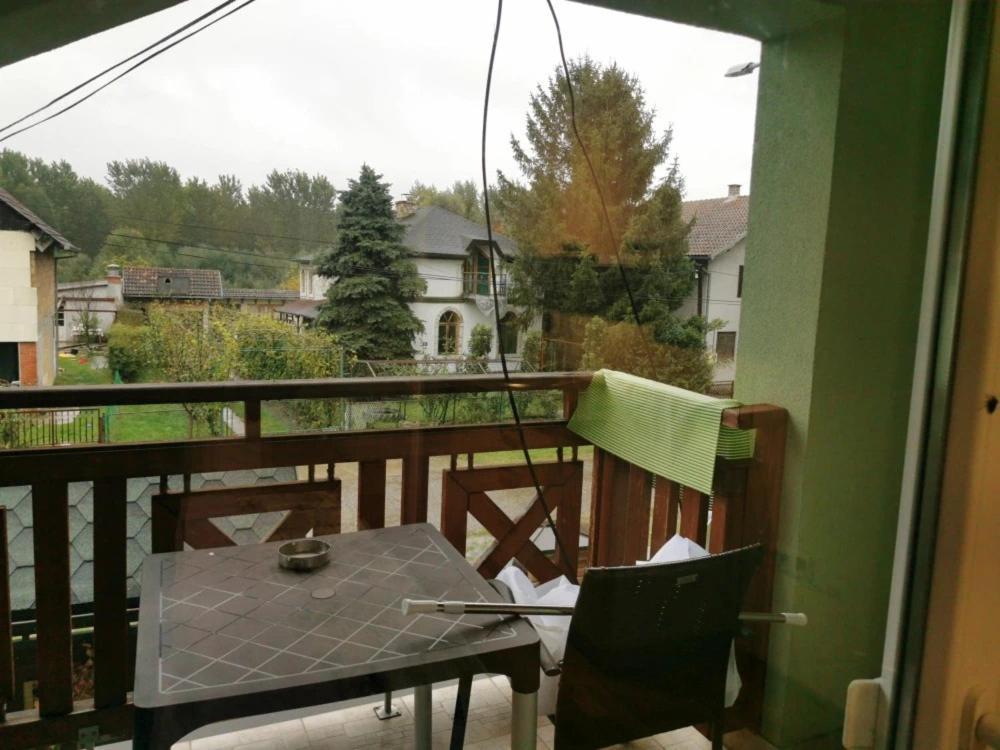Vila Odmor Na Dunavu Beocin Exterior foto